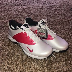 Brand new Nike Golf Shoe!